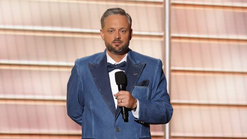 Quanto ha donato Nate Bargatze agli Emmy del 2025? - Hollywood Life