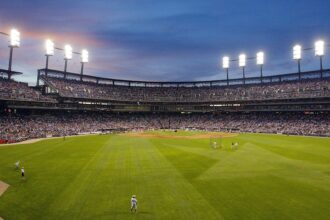 I Phillies Karen sono stati licenziati? Reazione del distretto scolastico di Hammonton - Hollywood Life