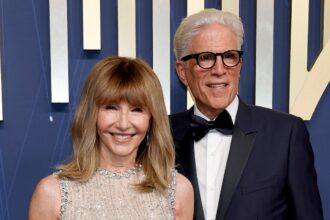 Ted Danson, Mary Steenburgen commovente di Bob Hope Speech