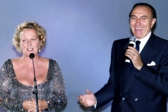 ''Non avevo mai visto Baudo così infuriato'': Giancarlo Magalli svela il motivo per cui Pippo e Katia Ricciarelli avrebbero divorzio - Gossip.it