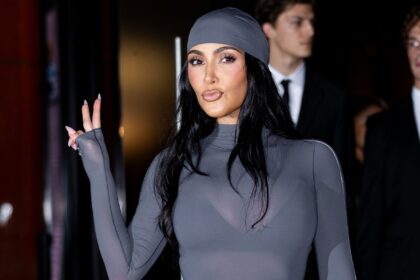 Kim Kardashian celebra il lancio di Nikeskims "Bodies at Work" con festa costante da stelle - vedi le celebrità presenti!