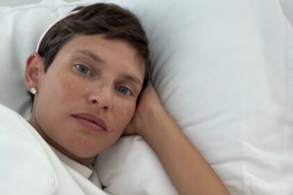 ''Piangevo e non mi riuscivo ad alzare dal letto'': Bianca Balti confessa di essere caduta in depressione quest'estate, e spiega come ne è uscita - Gossip.it