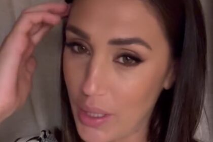 ''All'inizio ne andavo fiera, poi mi sono pentita, ero insicura'': Cecilia Rodriguez ammette di rimpiangere di aver rifatto il seno - Gossip.it