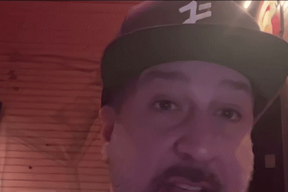 Joey Fatone si unisce al live streaming di TMZ Sports e offre consigli sullo spettacolo dell'intervallo a Bad Bunny SB