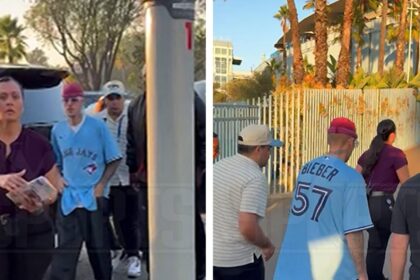 Justin Bieber arriva alla terza partita delle World Series con l'equipaggiamento dei Blue Jays