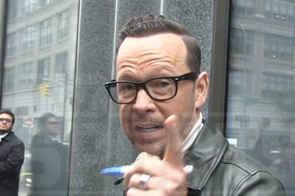Donnie Wahlberg dice che Drake Maye e la difesa dei Patriots gli danno speranze per il Super Bowl