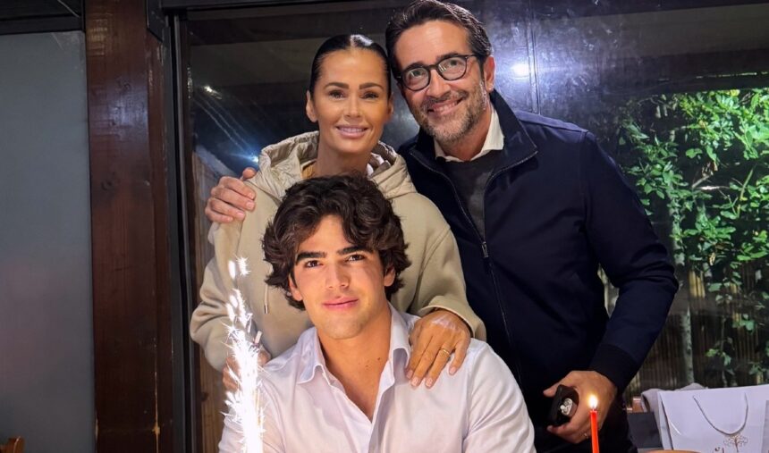 Il figlio di Samantha De Grenet e Luca Barbato festeggia 20 anni con due torte: foto - Gossip.it
