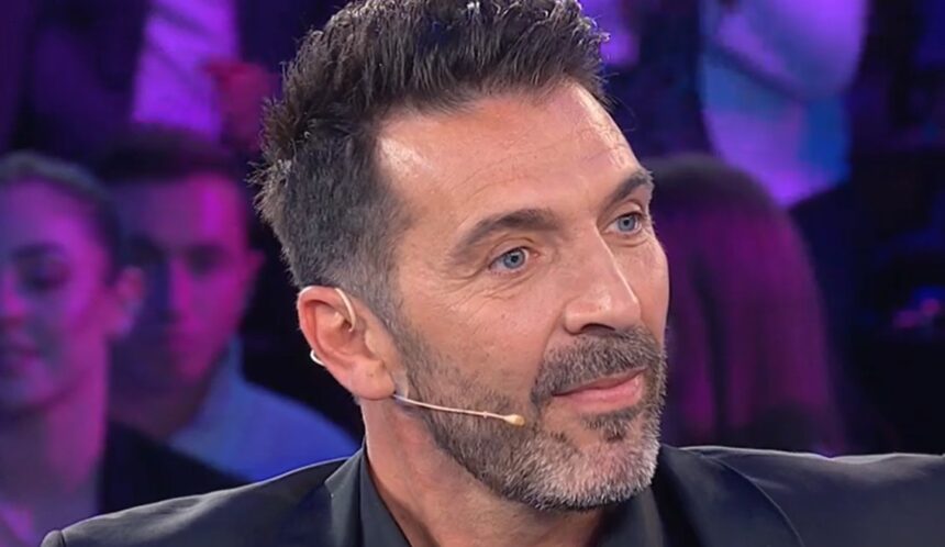 ''Mi ha anticipato'': Gigi Buffon in tv parla dell’esordio in serie A del figlio 17enne Louis Thomas - Gossip.it