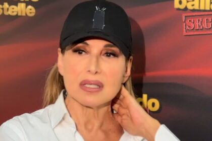 ''Dentro ho un fuoco e una rabbia, è difficile'': Barbara d’Urso confessa il malessere che ha dentro - Gossip.it