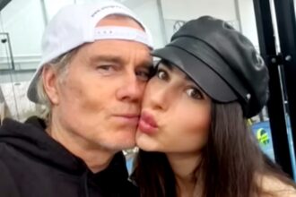 ''Lui 61 e lei 27, per gli altri tutto ruota attorno a questo'': Jimmy Ghione parla per la prima volta della giovanissima fidanzata - Gossip.it