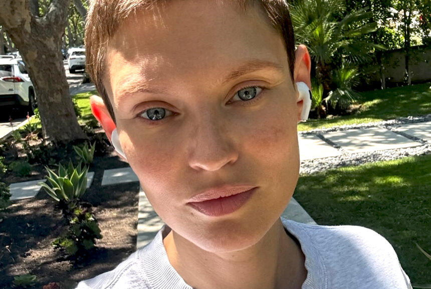 Bianca Balti scrive a Victoria’s Secret chiedendo di sfilare per loro dopo il tumore, ma non va come sperato: ''Gesto audace'' - Gossip.it