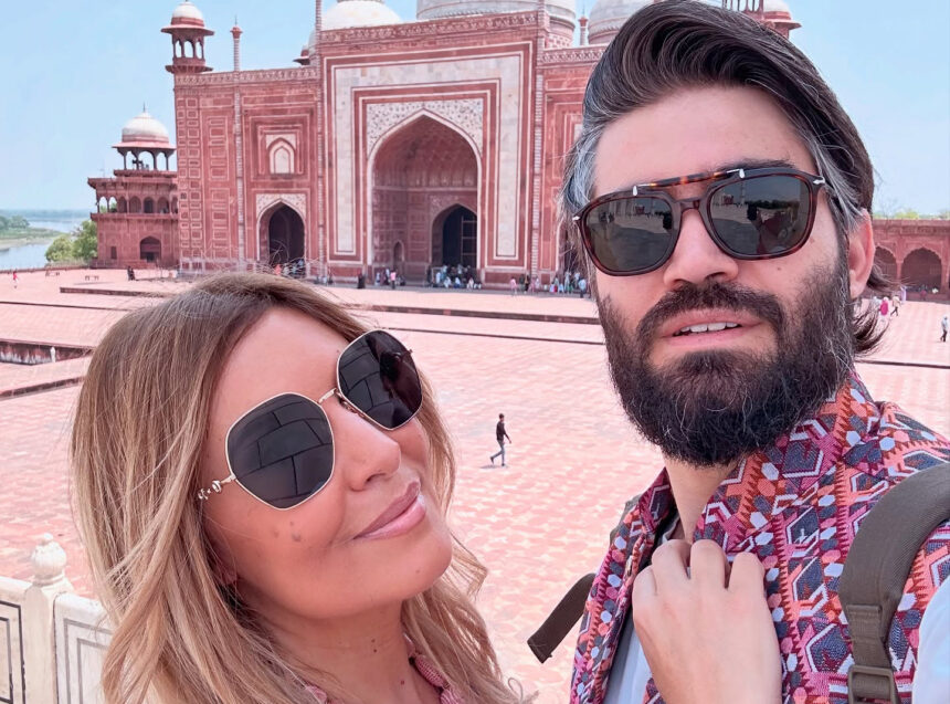 ''Grazie per questi 10 anni'': Selvaggia Lucarelli fa una romantica dedica al futuro sposo Lorenzo Biagiarelli per l’anniversario, lui rincara la dose di dolcezza - Gossip.it