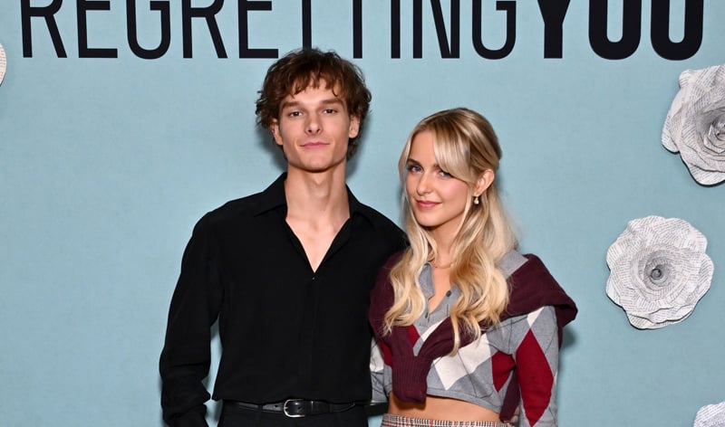 La vera coppia McKenna Grace e Mason Tamigi promuovono il loro nuovo film "Ropmiting You" in due eventi di New York!