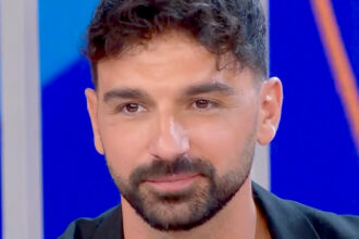 ''Dopo una bella notizia ne arriva subito una meno bella'': Raimondo Todaro parla della sua malattia in tv, c’è un altro caso in famiglia - Gossip.it