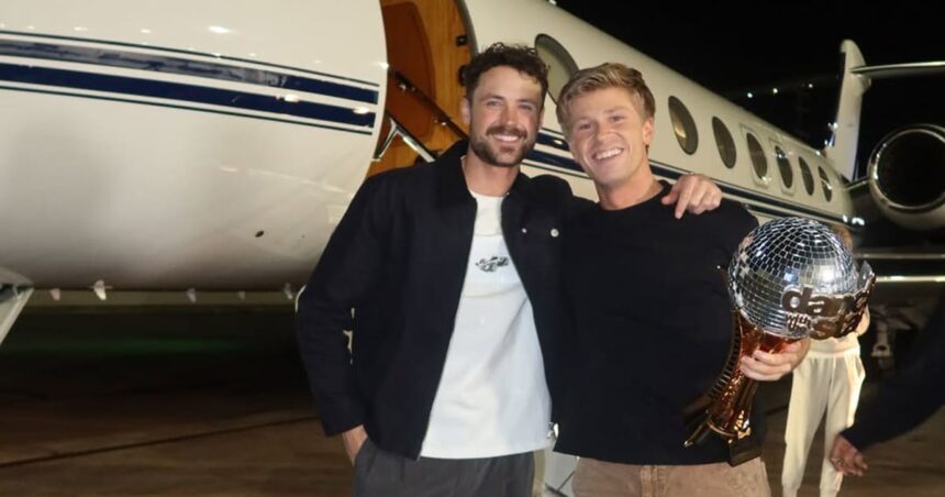 Dylan Efron di Ballando con le stelle sulla vittoria della stagione 34 di Robert Irwin