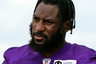 Kris Boyd, giocatore dei New York Jets, ricoverato in ospedale dopo la sparatoria