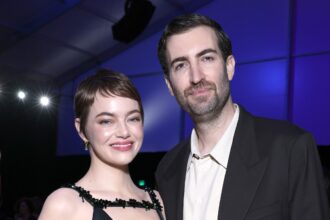 All'interno della storia d'amore vincente di Emma Stone con Dave McCary