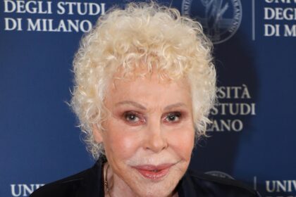 Morta a 91 anni la cantante italiana Ornella Vanoni