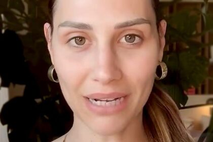 ''Nuovamente non sta troppo bene'': Beatrice Valli torna a parlare della madre affetta da depressione - Gossip.it