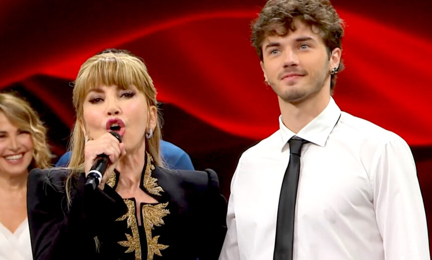 Andrea Delogu torna in gara a 'Ballando con le Stelle' dopo la tragica morte del fratello: l’annuncio in diretta - Gossip.it