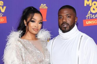 Ray J arrestato dopo uno streaming in diretta con Princess Love, dove presumibilmente le aveva puntato una pistola