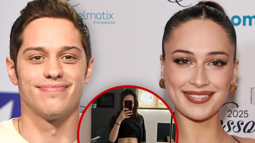 Elsie Hewitt mostra la pancia tonica e il pannolino per adulti due settimane dopo il parto