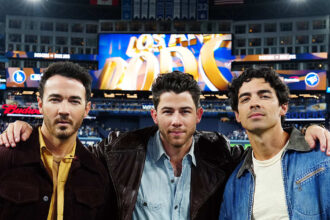Jonas Brothers sull'interesse del pubblico per la loro vita sessuale da adolescenti