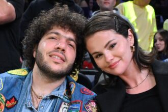 Selena Gomez, Le decorazioni natalizie di Benny Blanco