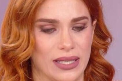 ''Mamma è morta dopo 16 mesi di malattia'': Alessandra Tripoli in lacrime in tv racconta il suo dramma - Gossip.it