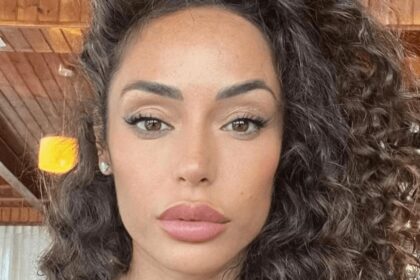 ''Quanto ti ho desiderato'': Raffaella Fico rompe il silenzio dopo il terribile lutto che l'ha colpita - Gossip.it