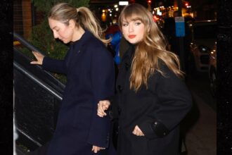 Taylor Swift e Blake Lively sono ancora in difficoltà mentre entrambi escono a New York