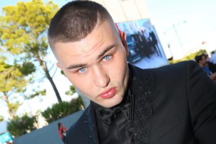 "Non provo più niente in questa vita": una delle star di Mare Fuori denuncia il suo malessere e lascia i social - Gossip.it