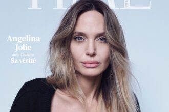Angelina Jolie mostra le cicatrici a distanza di 12 anni dalla mastectomia preventiva, guarda - Gossip.it