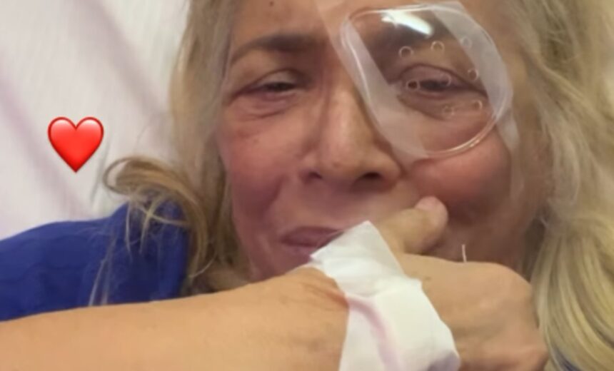 ''Finiamo l’anno così…'': Mara Venier ricoverata nuovamente in ospedale, ecco come sta la conduttrice - Gossip.it