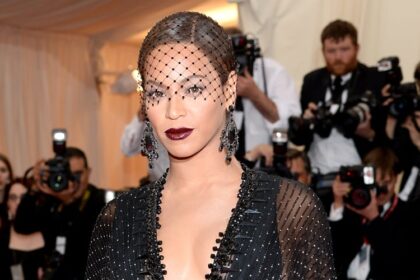 Beyoncé torna al Met Gala 2026 come co-presidente, vengono nominate anche 2 stelle e molte altre aggiunte al comitato ospitante!