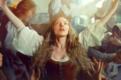 Esiste una scena dei titoli di coda de "Il testamento di Ann Lee"? Perché dovresti assolutamente restare dopo la fine del film