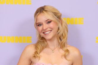 Chi è Lexi Minetree? 5 cose da sapere sull'attrice della serie "Elle" - Vita a Hollywood