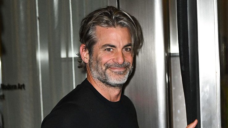 Who Is Jim Curtis? 5 Things About Jennifer Aniston's Boyfriend, From Age to Career & More