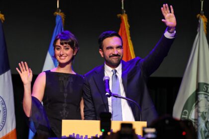 Dov'è la Residenza Gracie? La nuova casa del sindaco di New York Zohran Mamdani: Hollywood Life