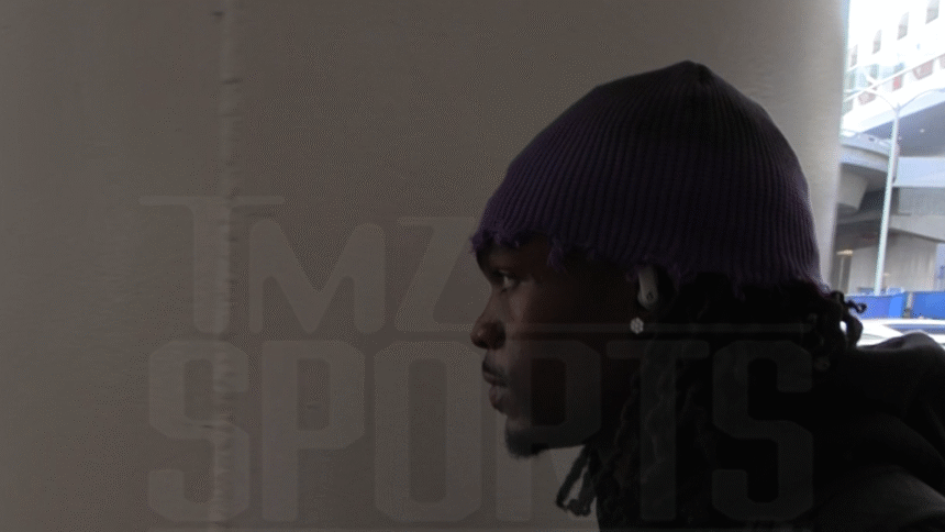 Rashee Rice evita le domande sulle accuse di abusi dell'ex ragazza