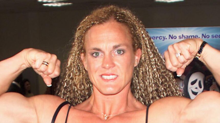 La bodybuilder Jayne Trcka che interpretava Miss Mann nel film "Scary Movie" è morta a 62 anni