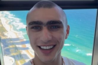 ''No telefono, non si può parlare, non si può leggere…'': Achille Costacurta sui social svela dove vola per 10 giorni - Gossip.it