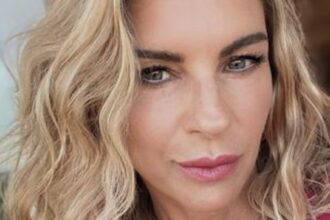 ''E’ un momento sgradevole per ogni donna'': Martina Colombari svela come vive la menopausa - Gossip.it