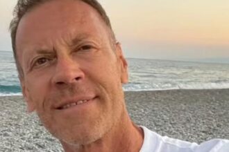 ''Rientro di nuovo in azione'': Rocco Siffredi a 61 anni torna a fare l’attore nei film porno - Gossip.it