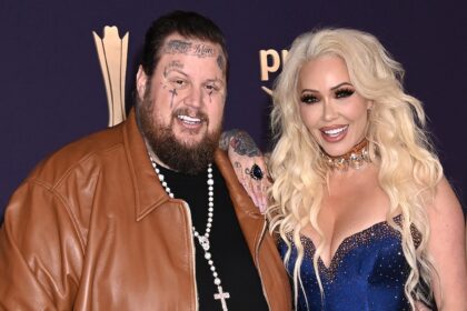 La moglie di Jelly Roll, Bunnie Xo, dice che il suo pene è diventato più grande dopo la perdita di peso