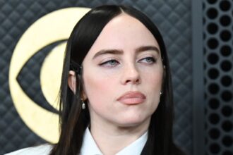 La tribù Tongva risponde al richiamo dell'ICE "Stolen Land" di Billie Eilish ai Grammy