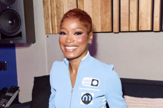 La sua storia di appuntamenti e relazioni: la vita di Hollywood