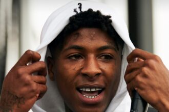 NBA Youngboy annuncia la nascita del suo 13esimo figlio, il terzo con la moglie Jazlyn Mychelle
