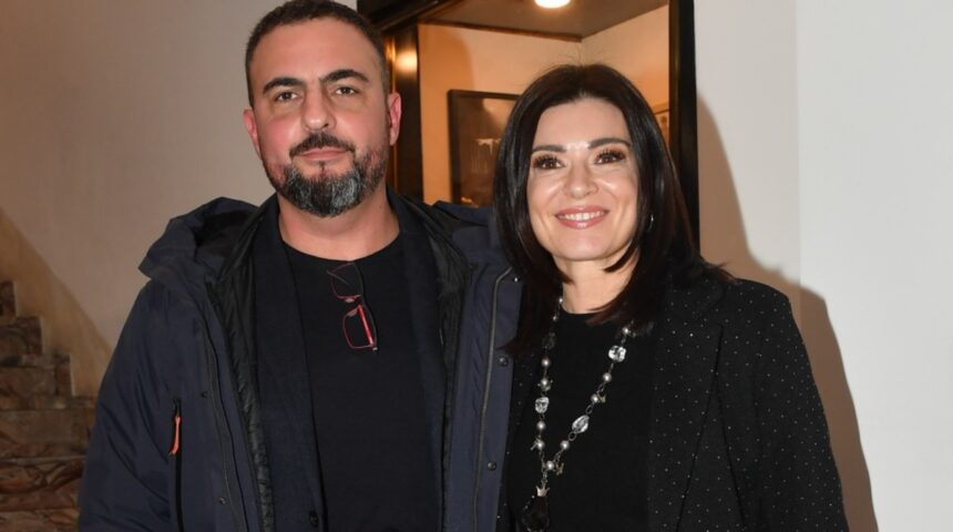 Roberta Lanfranchi alla prima a Roma col marito Emanuele Del Greco: rara uscita mondana della coppia, foto - Gossip.it