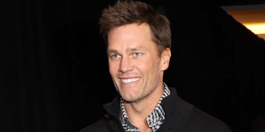 Tom Brady mostra finalmente sostegno ai Patriots in vista del Super Bowl 2026
